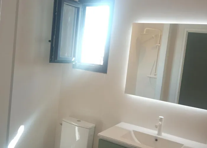 Année 2024 Bord De 6 Pers *